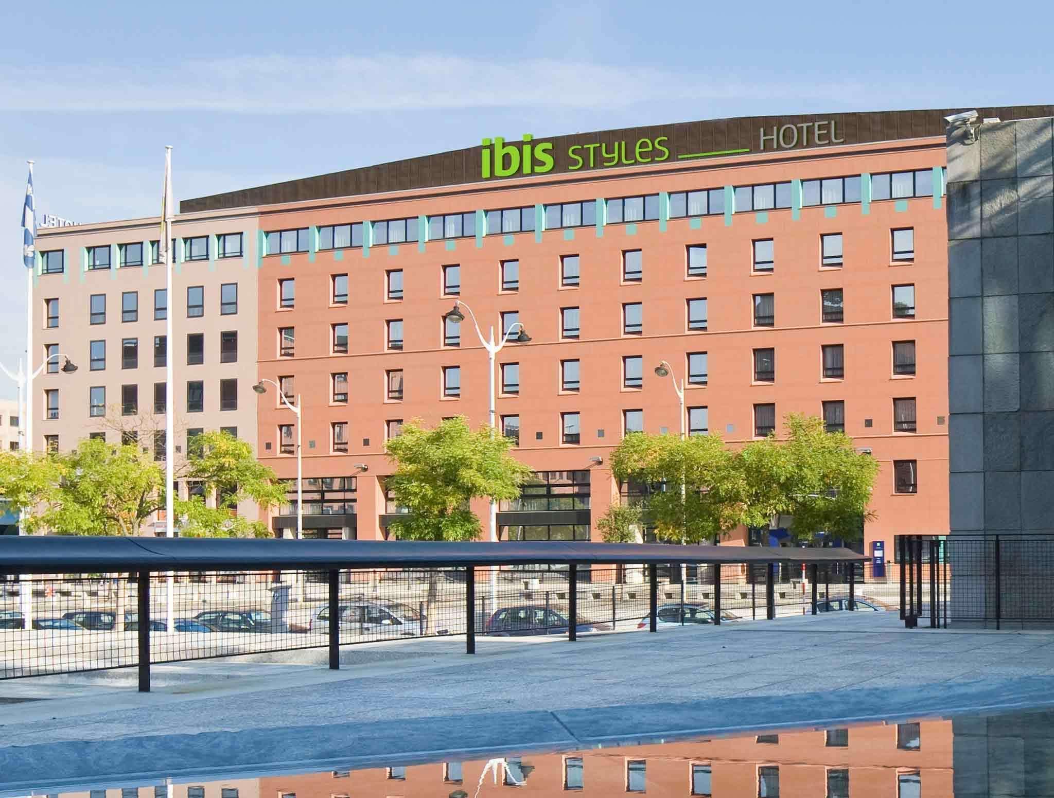 Ibis Styles Evry Courcouronnes Hotel And Events Exteriér fotografie